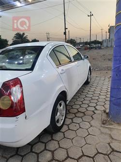 شيري E5
